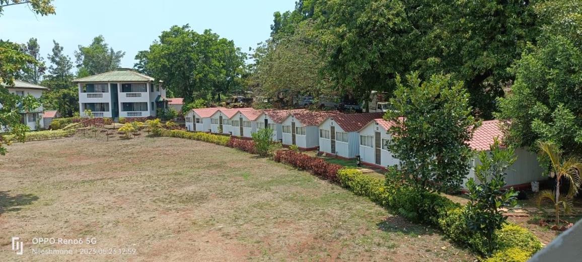 Presidency Highland Resort Koynanagar Экстерьер фото